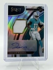 2021 Panini Select Rookie Signature Memorabilia Jaylen Waddle #RSM-JWA card