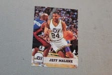 1993-94 Hoops Base Set Jeff Malone #217 card