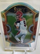 2020 Panini Select Joe Burrow Blue Prizm Die Cut #46 card