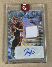 2020 Panini Spectra Aspiring Patch Autographs Joe Burrow #1 card