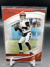 2025 Panini Absolute Joe Burrow #37 card