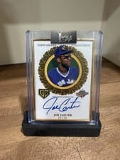 2025 Topps Gilded Collection Gilded Champions Autographs Joe Carter #GCH-JC card