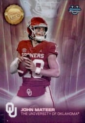 2025 Bowman University Chrome Dean's List Refractor John Mateer #DL-9 card