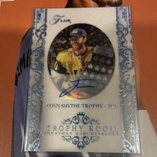 2025-26 Flair Trophy Room Autographs Jonathan Marchessault #TR-1 card