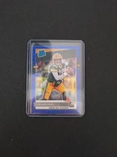 2020 Panini Donruss Optic Jordan Love Blue Hyper #154 card
