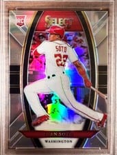 2018 Panini Chronicles Select Juan Soto Prizm #15 card