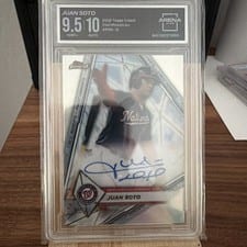 2022 Finest Moments Autographs Juan Soto #FMA-JS card
