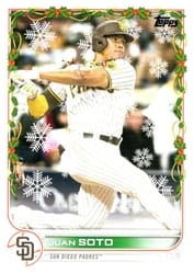 2022 Topps Holiday Base Set Juan Soto #HW55b card