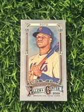 2025 Topps Allen & Ginter Mini Chrome Juan Soto #95 card