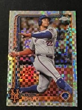 2025 Topps Chrome Juan Soto Refractor #200 card