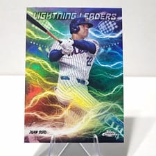 2025 Topps Chrome Lightning Leaders Juan Soto #LL-8 card