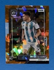 2022 Panini Donruss Julian Alvarez #8 card
