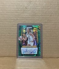 2025 Panini Prizm WNBA Signatures Julie Vanloo #16 card