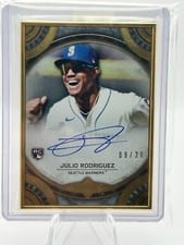 2022 Topps Transcendent Collection Autographs Julio Rodriguez #TCA-JR card
