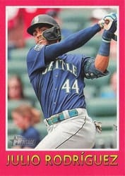 2024 Topps Heritage 1975 Topps Baseball Sensations Julio Rodríguez #75BS-19 card