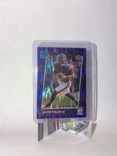 2021 Panini Donruss Optic Justin Fields Blue Hyper #204 card