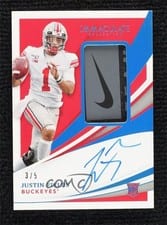 2021 Panini Immaculate Collegiate Justin Fields Autograph Patch #56 card