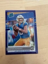 2020 Panini Donruss Optic Justin Herbert Purple Shock #153 card
