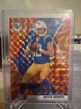 2020 Panini Mosaic Justin Herbert Reactive Orange #204 card