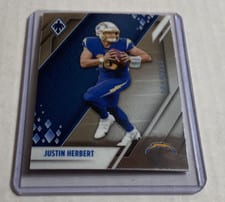 2021 Panini Phoenix Justin Herbert #70 card