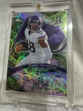 2022 Panini Spectra Sky High Signatures Justin Jefferson #SKS-JJE card