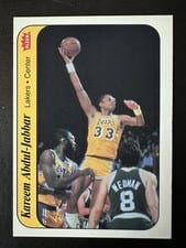 1986 Fleer Sticker Kareem Abdul-Jabbar #1 card