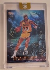 2025-26 Topps 3 Monsters of the Deep Kareem Abdul-Jabbar #MD-27 card