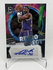 2021-22 Panini Spectra RetroSpect Autographs Karl Malone #RSA-KML card