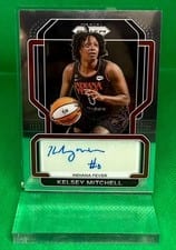 2022 Panini Prizm WNBA Signatures Kelsey Mitchell #SG-KML card