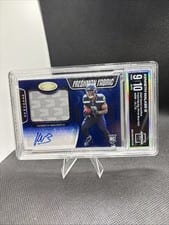 2022 Panini Certified Freshman Fabric Mirror Signatures Kenneth Walker III #208 card