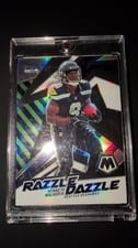 2022 Panini Mosaic Razzle Dazzle Kenneth Walker III #RD-23 card