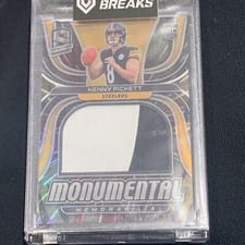 2022 Panini Spectra Monumental Memorabilia Kenny Pickett #MME-KPI card