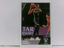2021-22 Panini NBA Sticker & Card Collection (Brazil) Base Set Kevin Durant #134 card