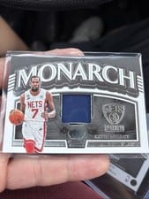 2022-23 Panini Crown Royale Monarch Memorabilia Kevin Durant #MM-KVD card