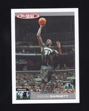 2004-05 Topps Total Base Set Kevin Garnett #67 card