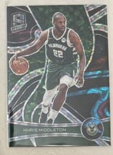2021 Panini Spectra Khris Middleton #38 card