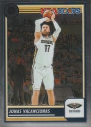 2023-24 Hoops Premium Stock Base Premium Box Khris Middleton #112 card