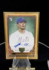 2023 Topps Gilded Collection Gallery of Gold Autographs Kodai Senga #GOG-KS card