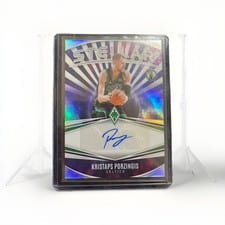 2023-24 Panini Phoenix Stellar Signatures Kristaps Porzingis #SS-KPZ card