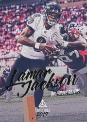 2019 Panini Luminance Base Set Lamar Jackson #10 card