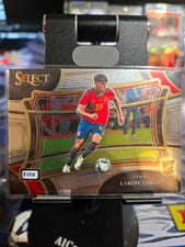 2023 Panini Select FIFA Lamine Yamal #210 card