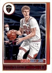 2021-22 Hoops Base Set Lauri Markkanen #55 card