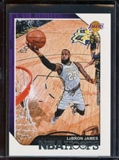 2018 Panini Hoops LeBron James #82 card