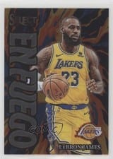 2023-24 Panini Select En Fuego LeBron James #10 card