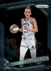 2025 Panini Prizm WNBA Base Set Leonie Fiebich #74 card