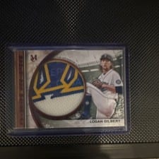 2025 Topps Museum Collection Momentous Material Jumbo Patch Relics Logan Gilbert #MMJP-LG card