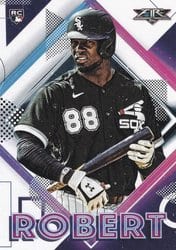 2020 Topps Fire Base Set Luis Robert #155 card