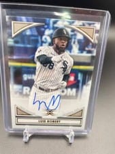 2022 Topps Definitive Collection Images Autographs Luis Robert #DIA-LRO card