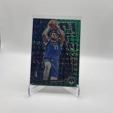 2022 Panini Mosaic Elevate Luka Doncic #19 card