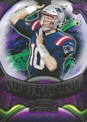 2021 Panini Contenders Supernatural Mac Jones #SN-MJO card